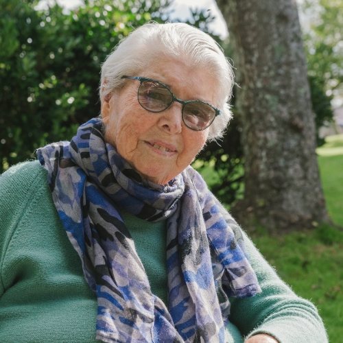 Monique Renault