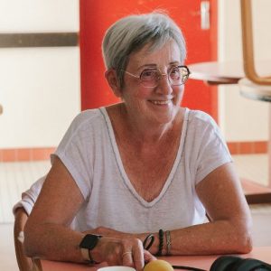 Mémoires de Villes Saint-Aubin-du-Cormier, photo portrait en couleurs de Nicole Lesage